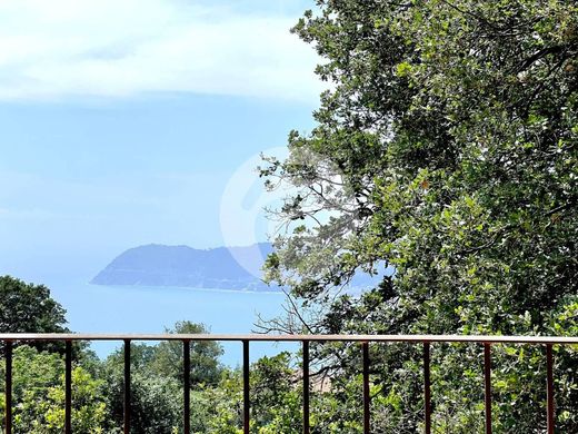 Villa in Alassio, Provincia di Savona