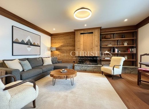 Daire Cortina d'Ampezzo, Belluno ilçesinde