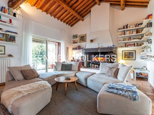 Villa a Mazzano Romano, Roma