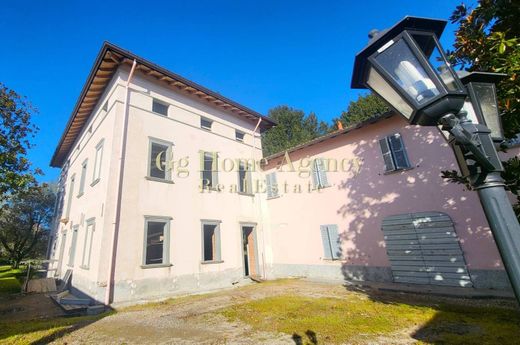 Villa - Missaglia, Provincia di Lecco