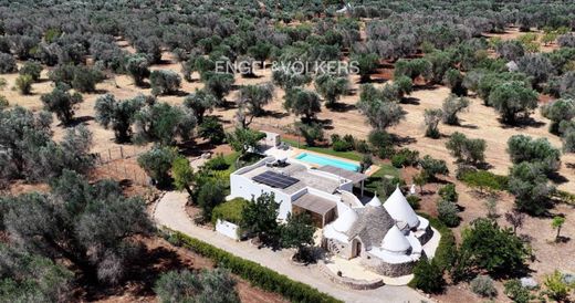 Villa en San Michele Salentino, Provincia di Brindisi