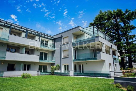 Apartamento - Varese, Provincia di Varese