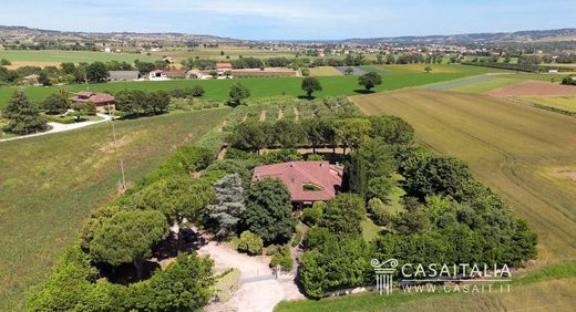 Villa in Morrovalle, Provincia di Macerata