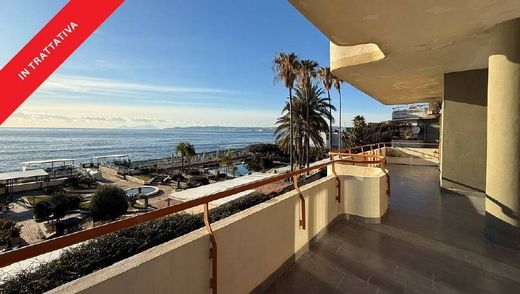 Piso / Apartamento en Portici, Napoles