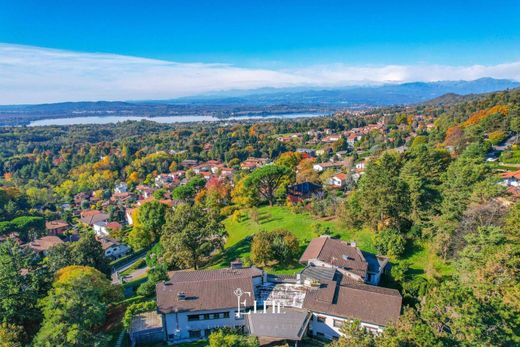 Appartement in Casciago, Provincia di Varese