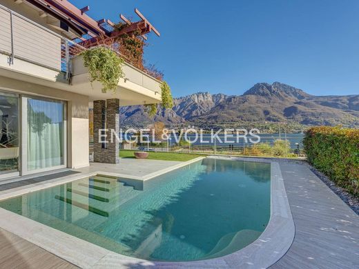 Villa in Oliveto Lario, Provincia di Lecco