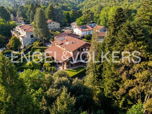Villa Varese, Varese ilçesinde