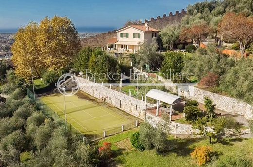 ﻓﻴﻼ ﻓﻲ Pietrasanta, Provincia di Lucca