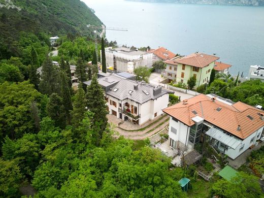 Penthouse à Nago-Torbole, Trente