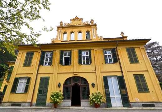 Apartment in Turin, Piedmont