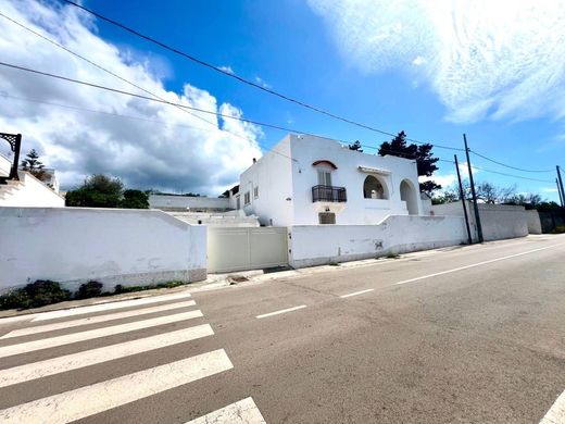 Villa in Castrignano del Capo, Provincia di Lecce
