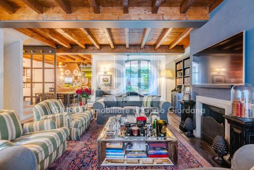 Villa Milano, Milano ilçesinde