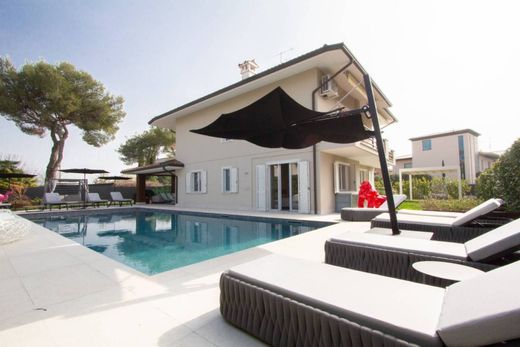 Villa à Desenzano del Garda, Provincia di Brescia