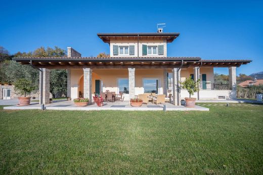 Villa in Costermano, Provincia di Verona
