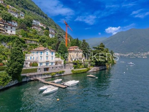 Apartment / Etagenwohnung in Carate Urio, Provincia di Como