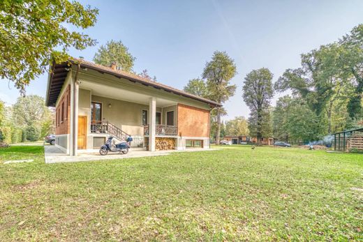 Villa in Orbassano, Turin