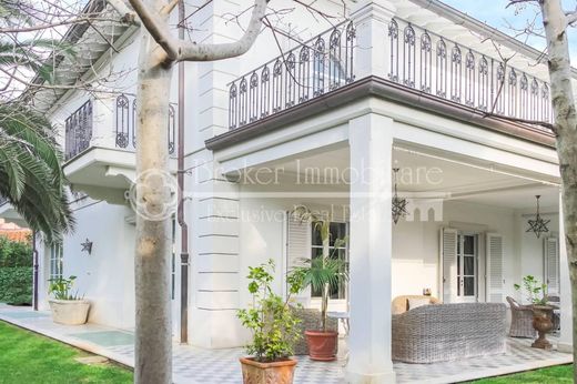 Вилла, Forte dei Marmi, Provincia di Lucca