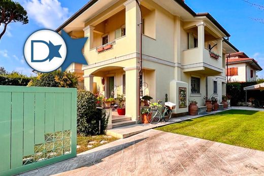 Villa in Forte dei Marmi, Provincia di Lucca