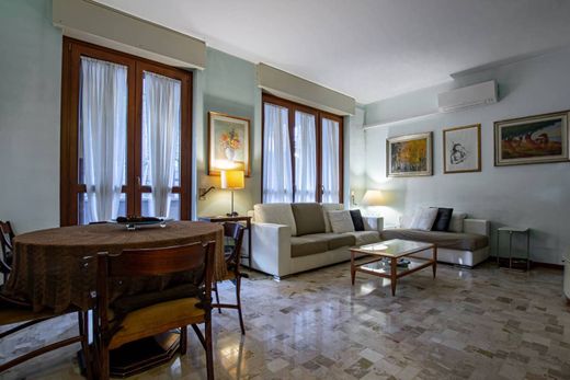 Appartement in Sesto San Giovanni, Città metropolitana di Milano