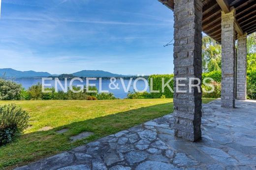 Villa in Ranco, Provincia di Varese