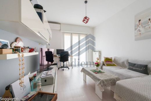 Apartamento - Milão, Lombardia