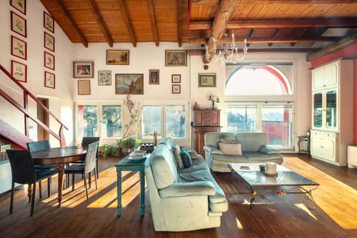 Вилла, Nizza Monferrato, Provincia di Asti