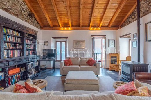 Piso / Apartamento en San Siro, Provincia di Como