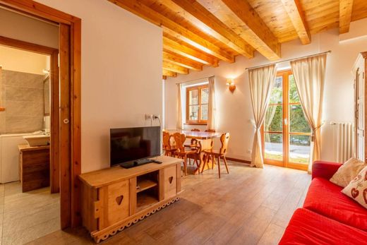 Casa adosada en Prè Saint Didier, Valle d'Aosta