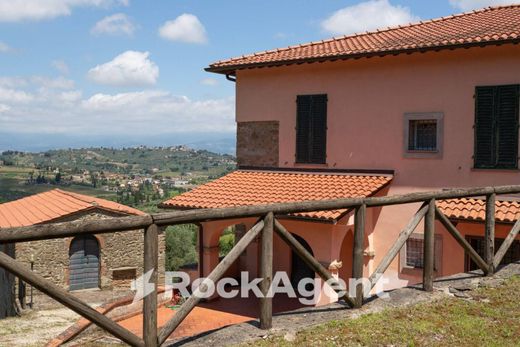 Villa Carmignano, Prato ilçesinde