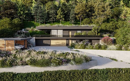 Villa in Parè, Provincia di Como