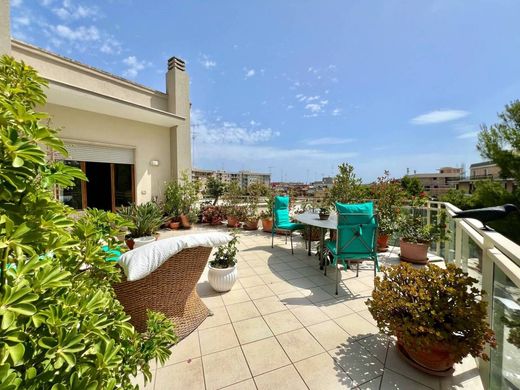 Penthouse in Lecce, Provincia di Lecce