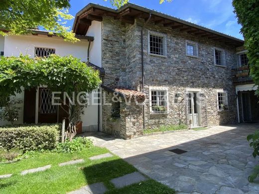 Willa w Gignese, Verbania