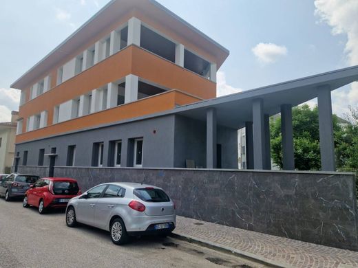 套间/公寓  Udine, 乌迪内省