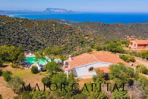 Вилла, Budoni, Provincia di Sassari