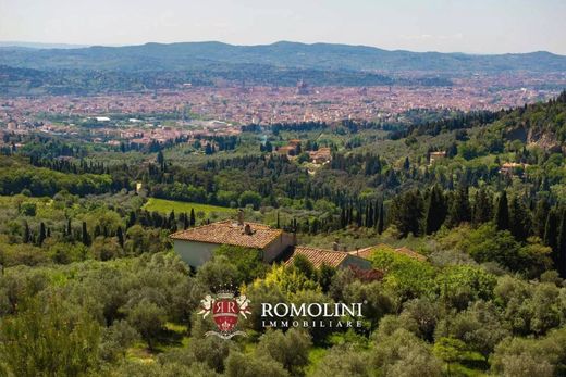 Country House in Fiesole, Florence