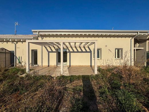 Terraced house in Desenzano del Garda, Provincia di Brescia