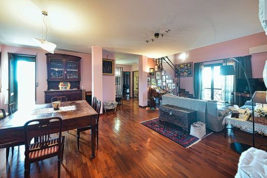 Penthouse in Monza, Province of Monza and Brianza