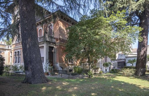 Villa - Vigevano, Provincia di Pavia