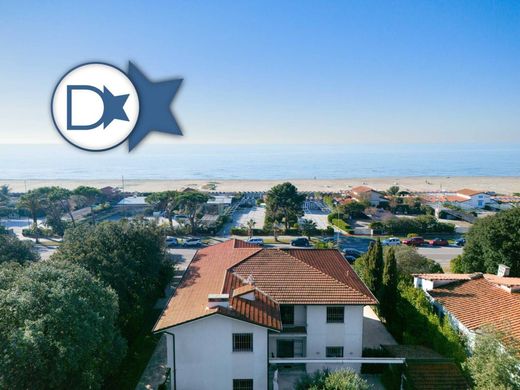 Villa - Forte dei Marmi, Provincia di Lucca