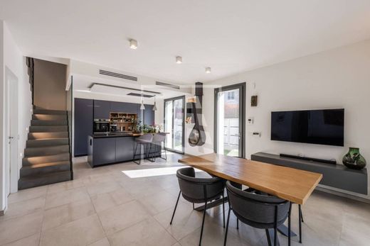 Villa in Reggio nell'Emilia, Provincia di Reggio Emilia