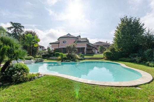 Villa Borgarello, Pavia ilçesinde