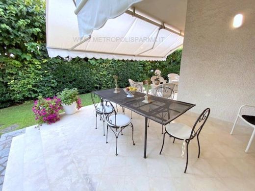 Villa in Forte dei Marmi, Provincia di Lucca