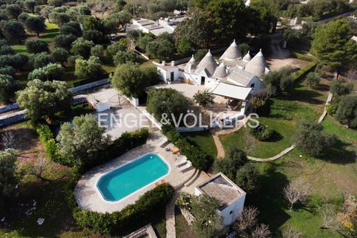 Cottage in Ostuni, Provincia di Brindisi