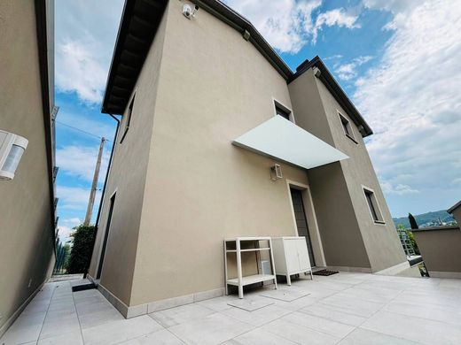 Вилла, Quarrata, Provincia di Pistoia