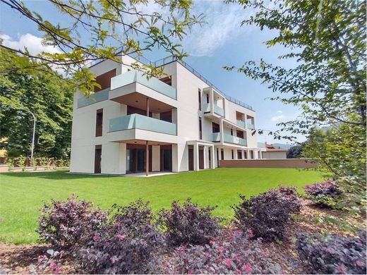 Apartment in Lecco, Provincia di Lecco