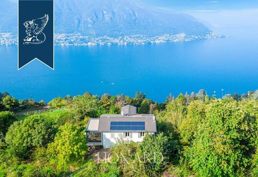 Villa in Faggeto Lario, Provincia di Como