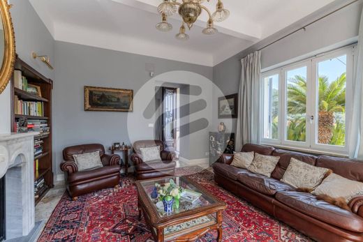 Alassio, Provincia di Savonaのヴィラ