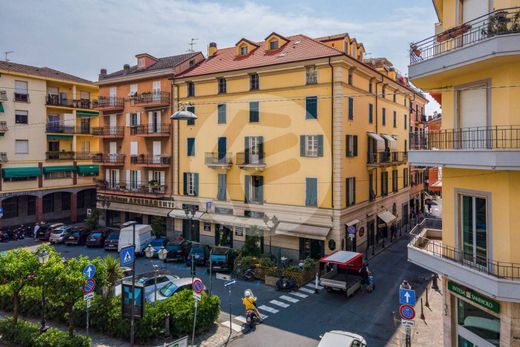 Ático en Alassio, Provincia di Savona