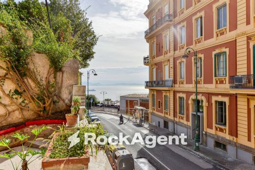 Apartament w Neapol, Napoli