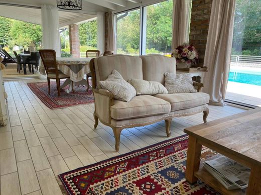 Casa de campo - San Donato Milanese, Milão